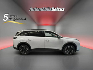 Peugeot 5008 Hybrid 1.2 Allure eDCS6 100 kW (136 CV) Peugeot 5008 Hybrid 1.2 Allure eDCS6 100 kW (136 CV)
