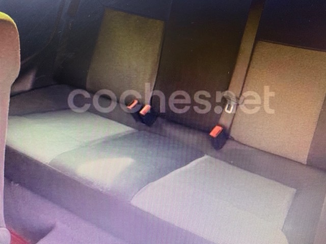 OpelAstra GTC 1.6 16v Energy 85 kW (115 CV) Vehículo usado en Barcelona - 7