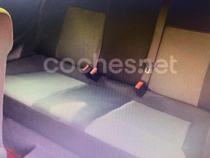 OpelAstra GTC 1.6 16v Energy 85 kW (115 CV) Vehículo usado en Barcelona - 7 OpelAstra GTC 1.6 16v Energy 85 kW (115 CV) Vehículo usado en Barcelona - 7