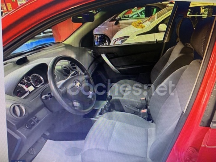 ChevroletAveo 1.4 16v LS 74 kW (101 CV) Vehículo usado en Barcelona - 10 ChevroletAveo 1.4 16v LS 74 kW (101 CV) Vehículo usado en Barcelona - 10