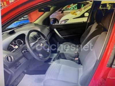 Chevrolet Aveo 1.4 16v LS 74 kW (101 CV) Chevrolet Aveo 1.4 16v LS 74 kW (101 CV)