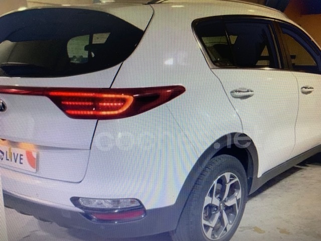 KiaSportage 1.6 GDi Drive Plus 4x2 97 kW (132 CV) Vehículo usado en Barcelona - 4