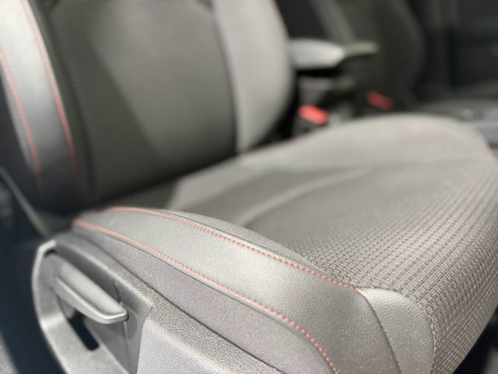 SEATLeón ST 1.5 EcoTSI S&S FR Edition Plus DSG 110 kW (150 CV) Vehículo usado en Barcelona - 38 SEATLeón ST 1.5 EcoTSI S&S FR Edition Plus DSG 110 kW (150 CV) Vehículo usado en Barcelona - 38