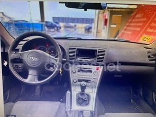 Subaru Outback 2.5 121 kW (165 CV)