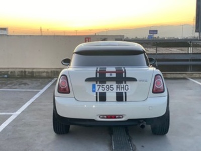 MINI MINI Coupe Cooper 90 kW (122 CV) MINI MINI Coupe Cooper 90 kW (122 CV)