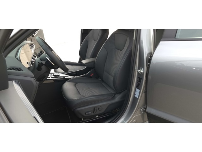 KiaNiro 1.6 GDi HEV Híbrido Drive 104 kW (141 CV) Vehículo usado en Barcelona - 36 KiaNiro 1.6 GDi HEV Híbrido Drive 104 kW (141 CV) Vehículo usado en Barcelona - 36