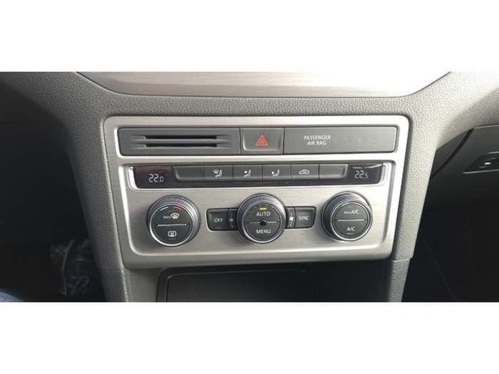 VolkswagenGolf Sportsvan Advance 1.6 TDI BMT 81 kW (110 CV) DSG Vehículo usado en Barcelona - 21 VolkswagenGolf Sportsvan Advance 1.6 TDI BMT 81 kW (110 CV) DSG Vehículo usado en Barcelona - 21