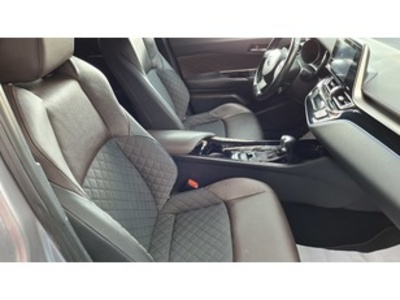 Toyota C-HR 1.8 125H Advance 90 kW (122 CV) Toyota C-HR 1.8 125H Advance 90 kW (122 CV)