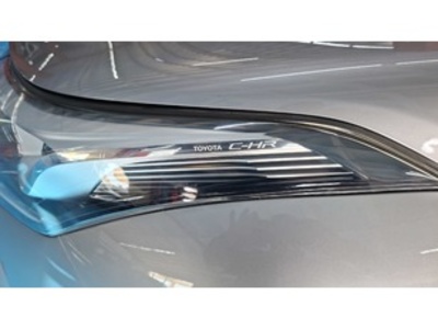 Toyota C-HR 1.8 125H Advance 90 kW (122 CV) Toyota C-HR 1.8 125H Advance 90 kW (122 CV)