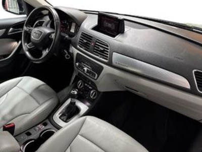 Audi Q3 Ambiente 2.0 TDI quattro 130 kW (177 CV) S tronic Audi Q3 Ambiente 2.0 TDI quattro 130 kW (177 CV) S tronic