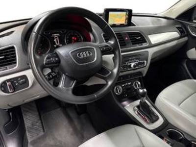 Audi Q3 Ambiente 2.0 TDI quattro 130 kW (177 CV) S tronic Audi Q3 Ambiente 2.0 TDI quattro 130 kW (177 CV) S tronic