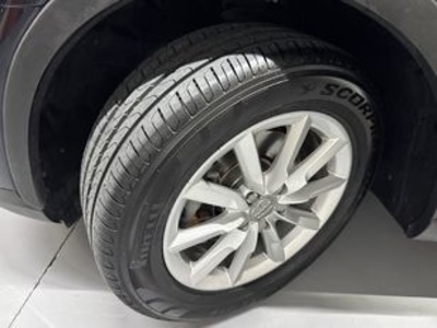 Audi Q3 Ambiente 2.0 TDI quattro 130 kW (177 CV) S tronic Audi Q3 Ambiente 2.0 TDI quattro 130 kW (177 CV) S tronic