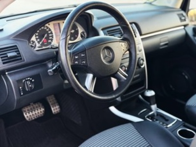Mercedes-Benz Clase B 200 CDI 103 kW (140 CV) Mercedes-Benz Clase B 200 CDI 103 kW (140 CV)