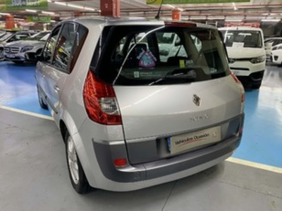 Renault Scenic Dynamique 1.6 82 kW (110 CV) Renault Scenic Dynamique 1.6 82 kW (110 CV)