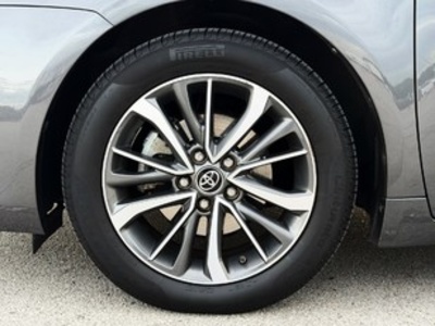 Toyota Avensis 140 Advance 108 kW (147 CV) Toyota Avensis 140 Advance 108 kW (147 CV)