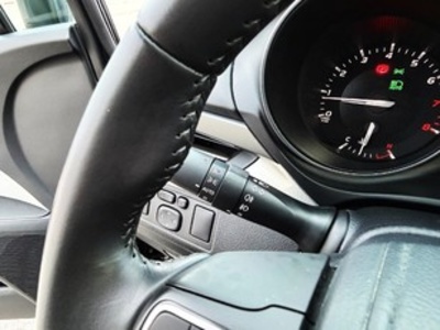 Toyota Avensis 140 Advance 108 kW (147 CV) Toyota Avensis 140 Advance 108 kW (147 CV)