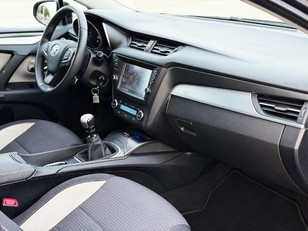 Toyota Avensis 140 Advance 108 kW (147 CV)