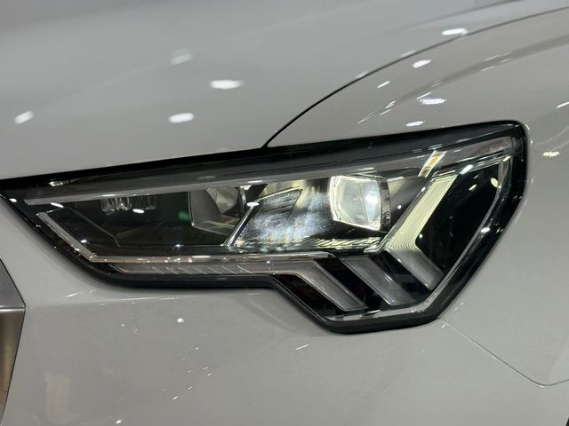 AudiQ3 Sportback 35 TDI 110 kW (150 CV) S tronic Vehículo usado en Barcelona - 6