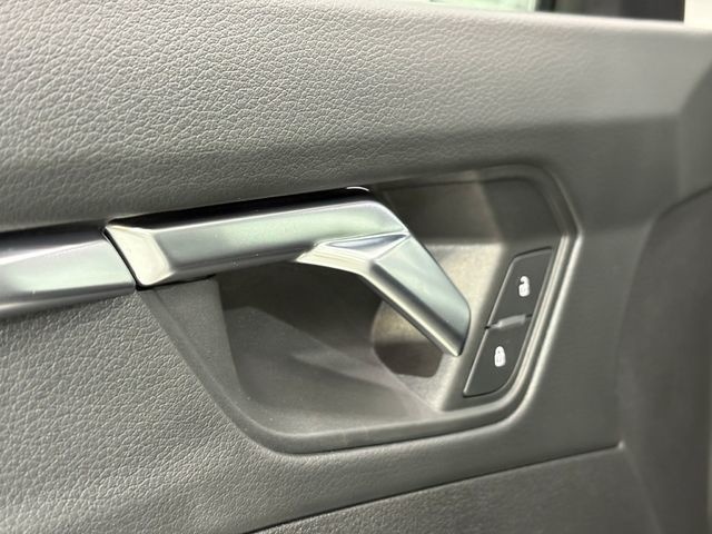 AudiQ3 Sportback 35 TDI 110 kW (150 CV) S tronic Vehículo usado en Barcelona - 17