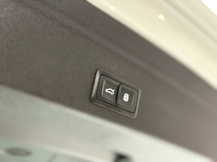 AudiQ3 Sportback 35 TDI 110 kW (150 CV) S tronic Vehículo usado en Barcelona - 32 AudiQ3 Sportback 35 TDI 110 kW (150 CV) S tronic Vehículo usado en Barcelona - 32