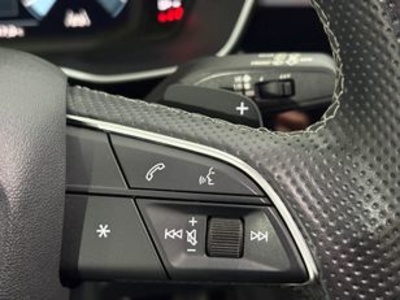 Audi Q3 Sportback 35 TDI 110 kW (150 CV) S tronic Audi Q3 Sportback 35 TDI 110 kW (150 CV) S tronic