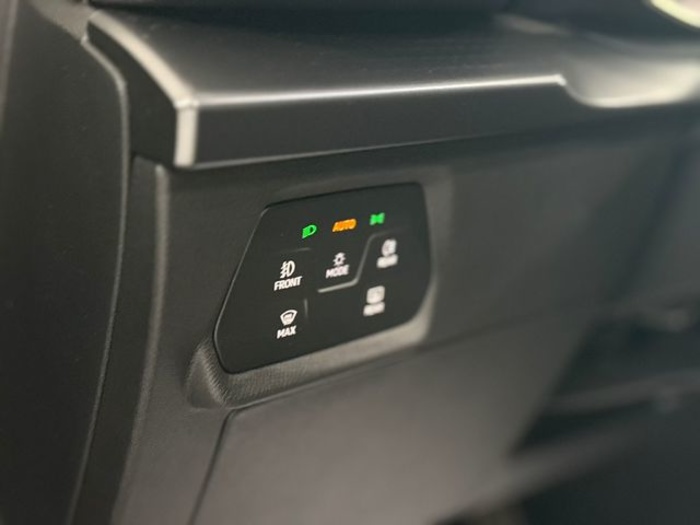 CUPRALeon Sportstourer 1.5 eTSI DSG 110 kW (150 CV) Vehículo usado en Barcelona - 17 CUPRALeon Sportstourer 1.5 eTSI DSG 110 kW (150 CV) Vehículo usado en Barcelona - 17