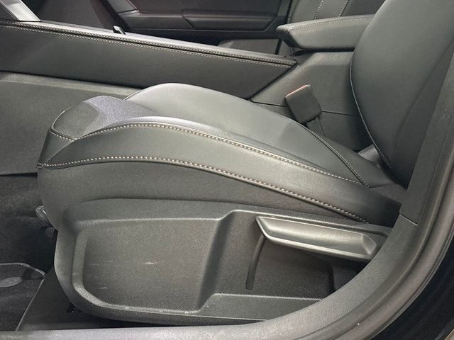 CUPRALeon Sportstourer 1.5 eTSI DSG 110 kW (150 CV) Vehículo usado en Barcelona - 22