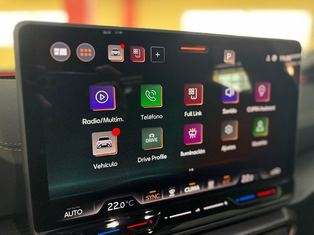 CUPRALeon Sportstourer 1.5 eTSI DSG 110 kW (150 CV) Vehículo usado en Barcelona - 30