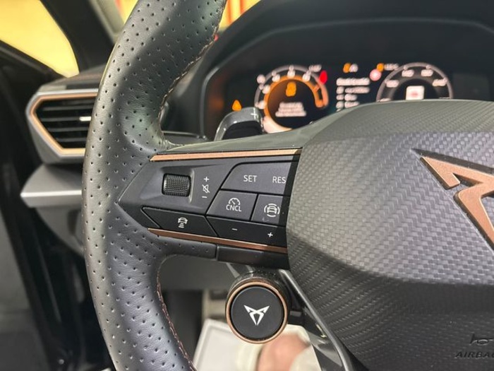 CUPRALeon Sportstourer 1.5 eTSI DSG 110 kW (150 CV) Vehículo usado en Barcelona - 37 CUPRALeon Sportstourer 1.5 eTSI DSG 110 kW (150 CV) Vehículo usado en Barcelona - 37