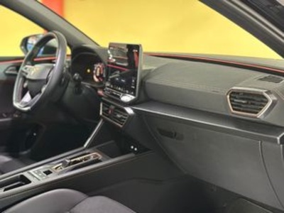 CUPRA Leon Sportstourer 1.5 eTSI DSG 110 kW (150 CV) CUPRA Leon Sportstourer 1.5 eTSI DSG 110 kW (150 CV)