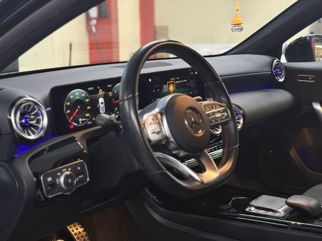 Mercedes-BenzClase A 200 d 110 kW (150 CV) Vehículo usado en Barcelona - 8