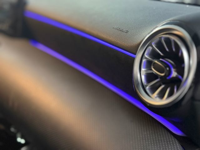 Mercedes-BenzClase A 200 d 110 kW (150 CV) Vehículo usado en Barcelona - 15