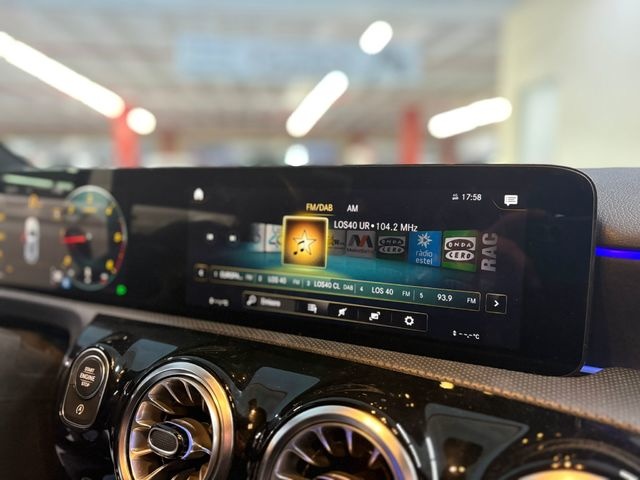 Mercedes-BenzClase A 200 d 110 kW (150 CV) Vehículo usado en Barcelona - 20