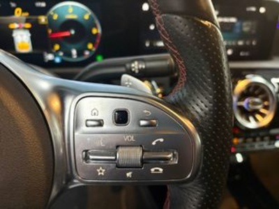 Mercedes-Benz Clase A 200 d 110 kW (150 CV) Mercedes-Benz Clase A 200 d 110 kW (150 CV)