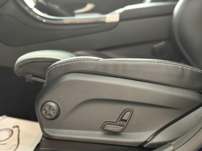 Mercedes-BenzGLC 300 de 4Matic 225 kW (306 CV) Vehículo usado en Barcelona - 22 Mercedes-BenzGLC 300 de 4Matic 225 kW (306 CV) Vehículo usado en Barcelona - 22