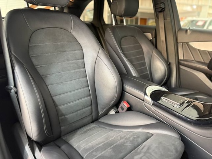 Mercedes-BenzGLC 300 de 4Matic 225 kW (306 CV) Vehículo usado en Barcelona - 28 Mercedes-BenzGLC 300 de 4Matic 225 kW (306 CV) Vehículo usado en Barcelona - 28