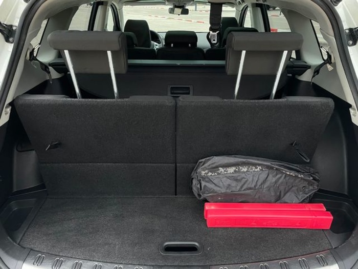 NissanQashqai+2 2.0 Tekna Sport 4X2 18`` 7 Plazas 103 kW (140 CV) Vehículo usado en Barcelona - 10 NissanQashqai+2 2.0 Tekna Sport 4X2 18`` 7 Plazas 103 kW (140 CV) Vehículo usado en Barcelona - 10