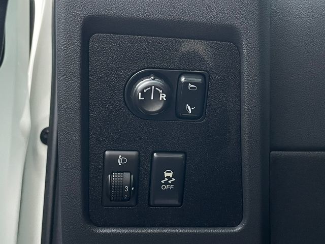 NissanQashqai+2 2.0 Tekna Sport 4X2 18`` 7 Plazas 103 kW (140 CV) Vehículo usado en Barcelona - 23