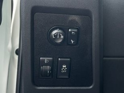 Nissan Qashqai+2 2.0 Tekna Sport 4X2 18`` 7 Plazas 103 kW (140 CV) Nissan Qashqai+2 2.0 Tekna Sport 4X2 18`` 7 Plazas 103 kW (140 CV)