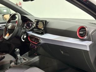 SEAT Ibiza 1.0 TSI S&S FR XS 85 kW (115 CV) SEAT Ibiza 1.0 TSI S&S FR XS 85 kW (115 CV)