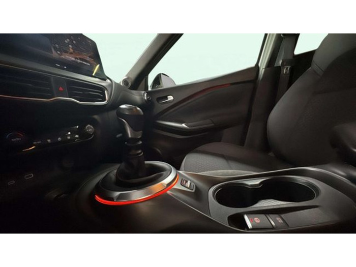 NissanJuke DIG-T N-Connecta 4x2 84 kW (114 CV) Vehículo usado en Barcelona - 14 NissanJuke DIG-T N-Connecta 4x2 84 kW (114 CV) Vehículo usado en Barcelona - 14