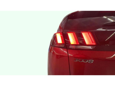 Peugeot 3008 PureTech 130 S&S Active 96 kW (130 CV) Peugeot 3008 PureTech 130 S&S Active 96 kW (130 CV)
