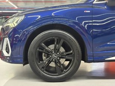 Audi Q3 Sportback S line 35 TDI 110 kW (150 CV) S tronic Audi Q3 Sportback S line 35 TDI 110 kW (150 CV) S tronic