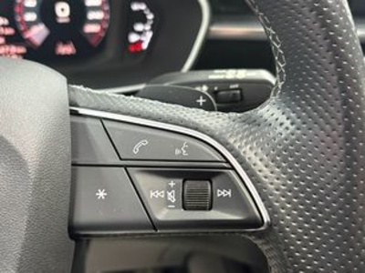 Audi Q3 Sportback S line 35 TDI 110 kW (150 CV) S tronic Audi Q3 Sportback S line 35 TDI 110 kW (150 CV) S tronic