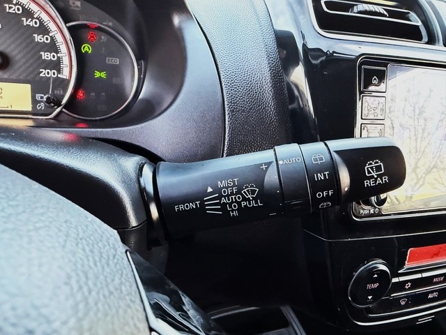 MitsubishiSpace Star 120 MPI Kaiteki 52 kW (71 CV) Vehículo usado en Barcelona - 17