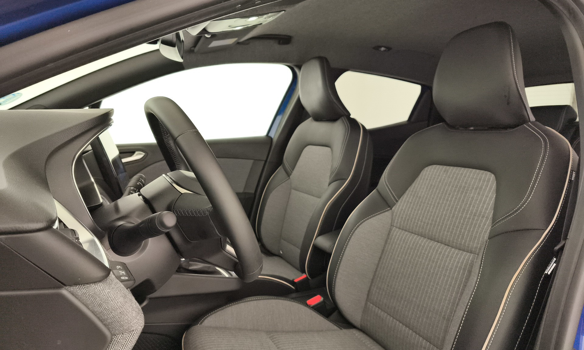 Renault Clio Techno E-Tech full Híbrido 105 kW (143 CV) - 12