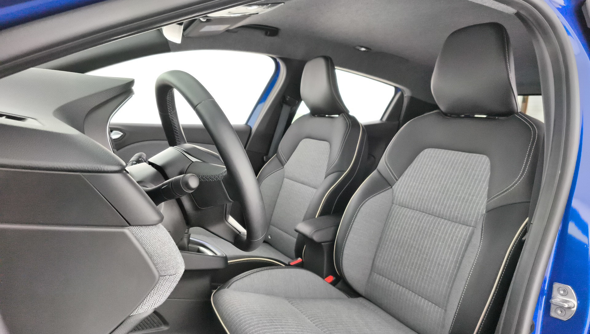 Renault Clio Eco-G 100 GLP Evolution 74 kW (100 CV) - 12