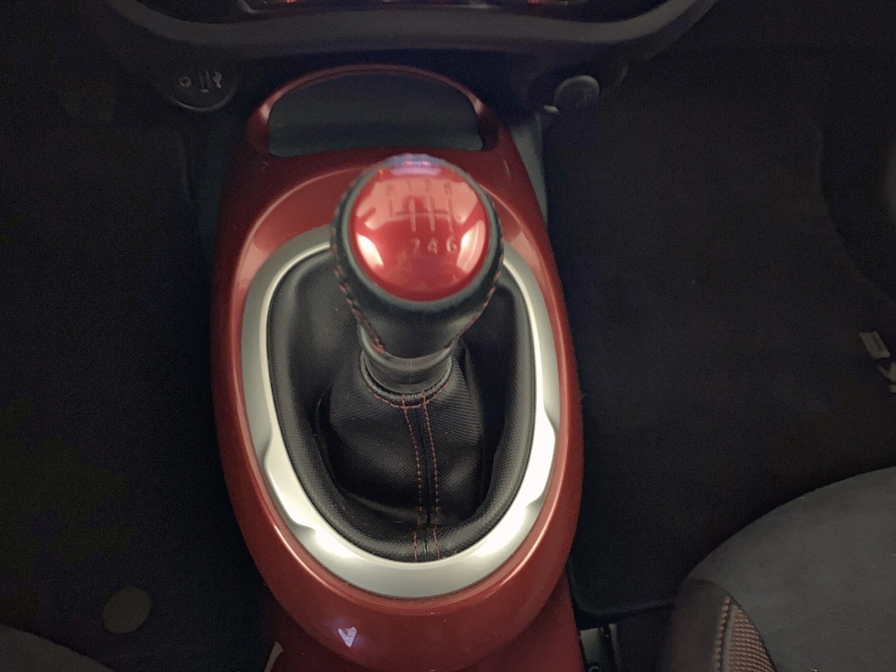 Nissan Juke 1.5 dCi N-Connecta 4x2 81 kW (110 CV) - 7