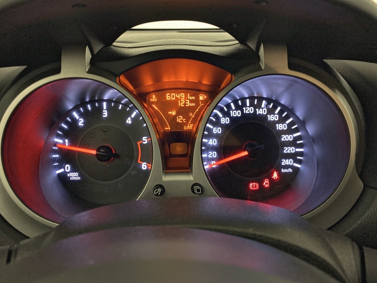 Nissan Juke 1.5 dCi N-Connecta 4x2 81 kW (110 CV) - 8