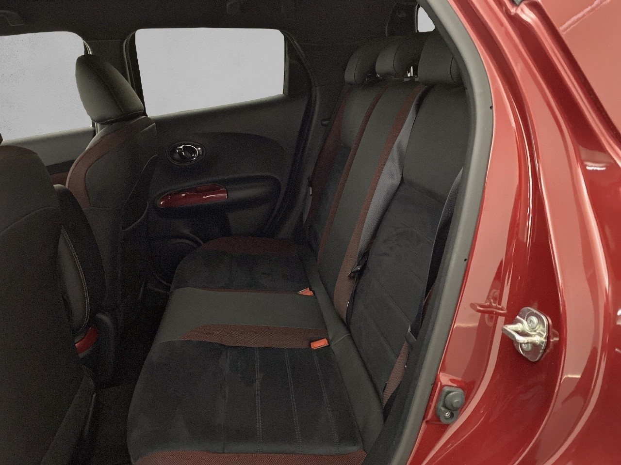 Nissan Juke 1.5 dCi N-Connecta 4x2 81 kW (110 CV) - 9